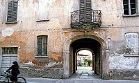 25-l'antico palazzo di via della Croce