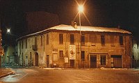 28-notturno sulla vecchia p.zza Italia